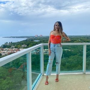 Meet your Posher, Marissa